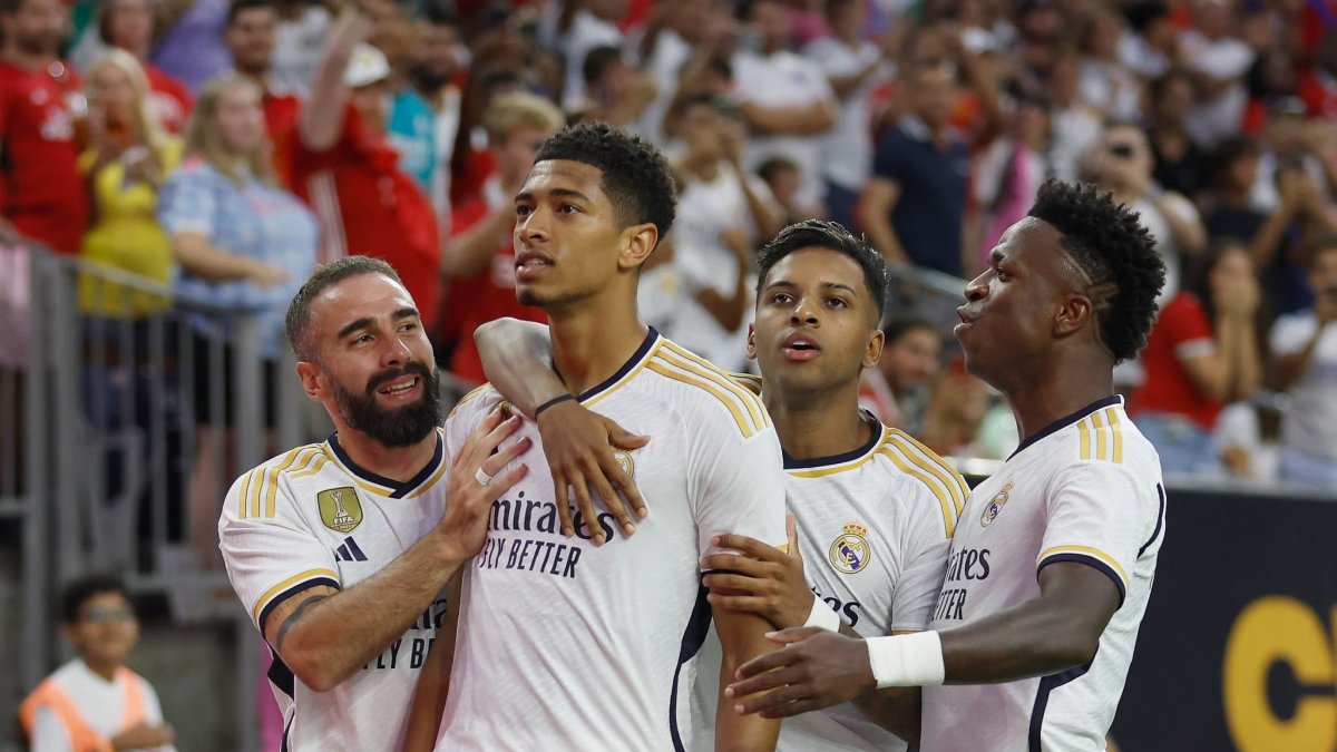 El inglés anotó la primera del partido ante el Manchester United.