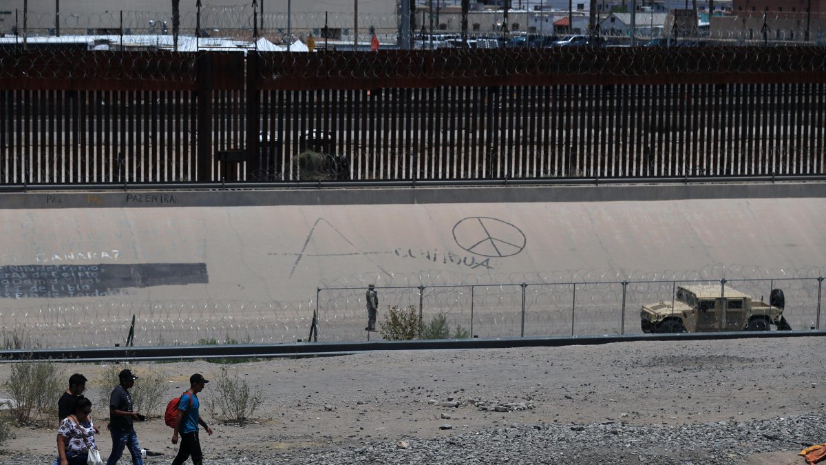 Imagen referencial de migrantes hacia Estados Unidos