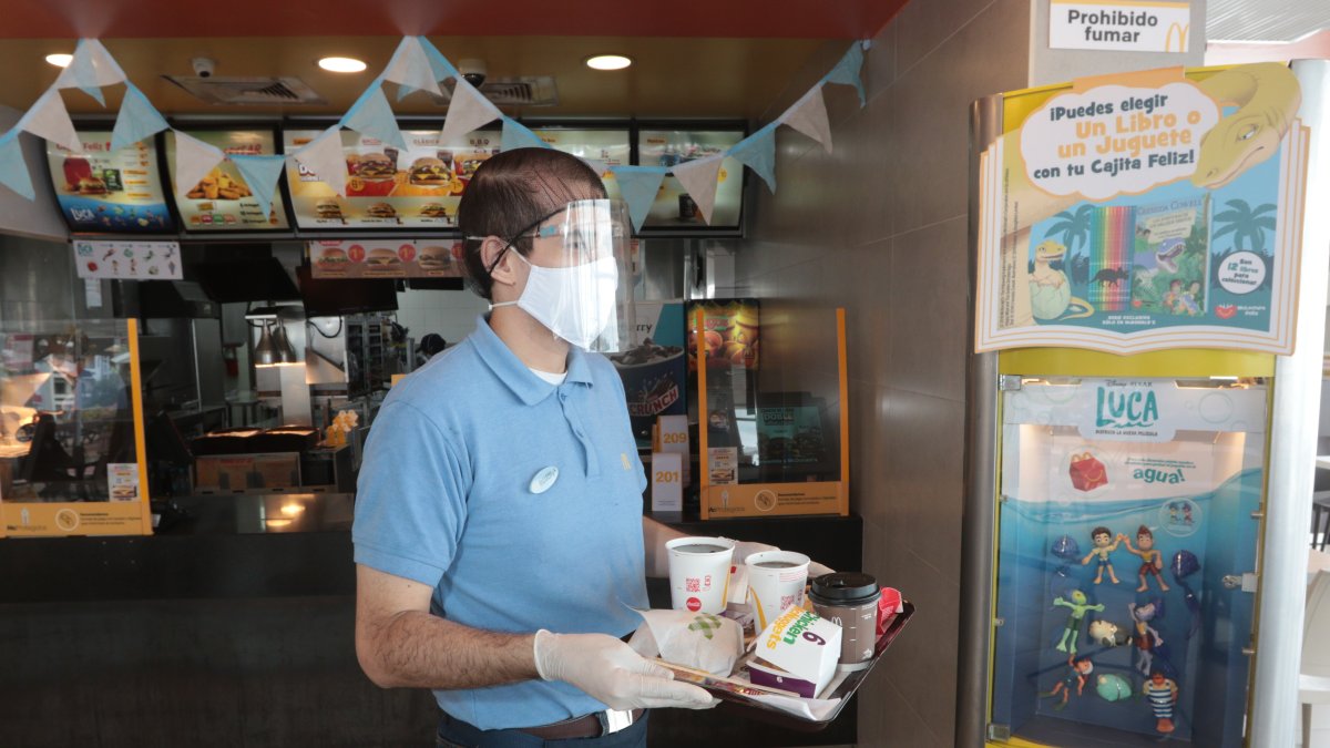 Restaurante.- Uno de los locales de McDonald's que hay en Guayaquil.
