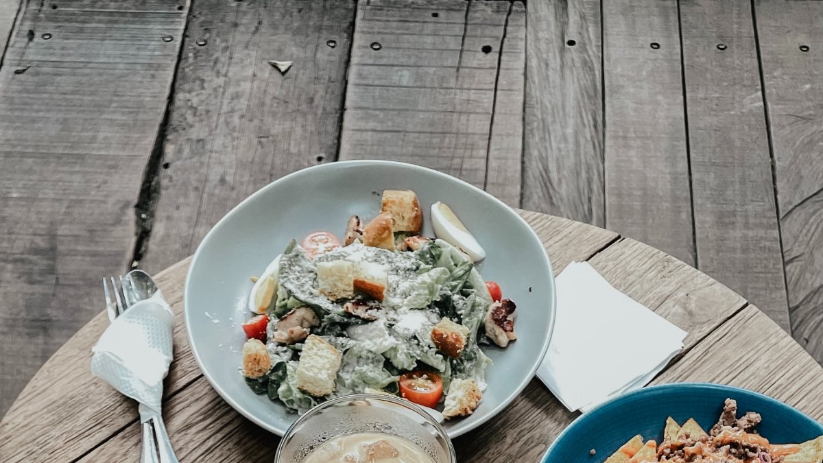 Dieta. Picar entre comidas es cada vez más popular, pero resulta dañino para la salud.