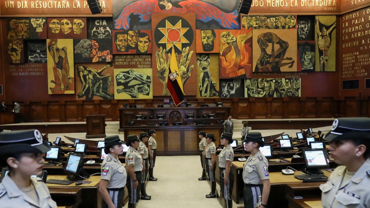 Los candidatos compiten por ser parte de lso 137 legisladores que componen el Legislativo.