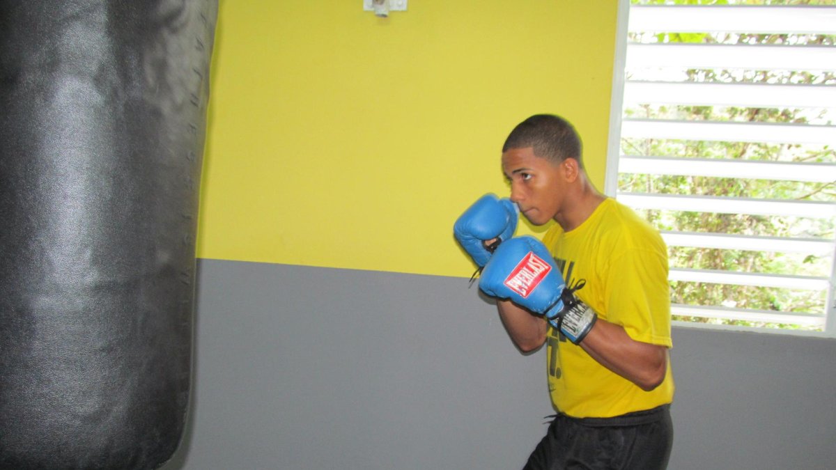 Fotografía de archivo donde aparece el boxeador puertorriqueño Félix Verdejo.