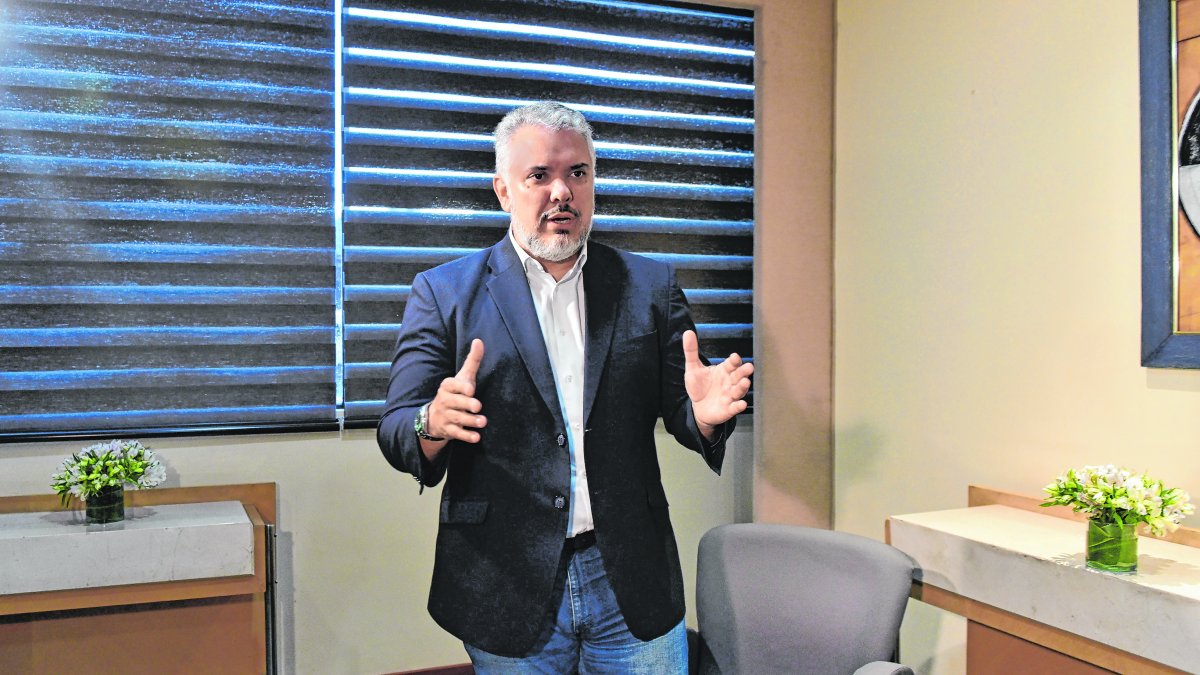 El expresidente de Colombia, Iván Duque, visitó Ecuador para instalar una iniciativa de protección del Amazonas.