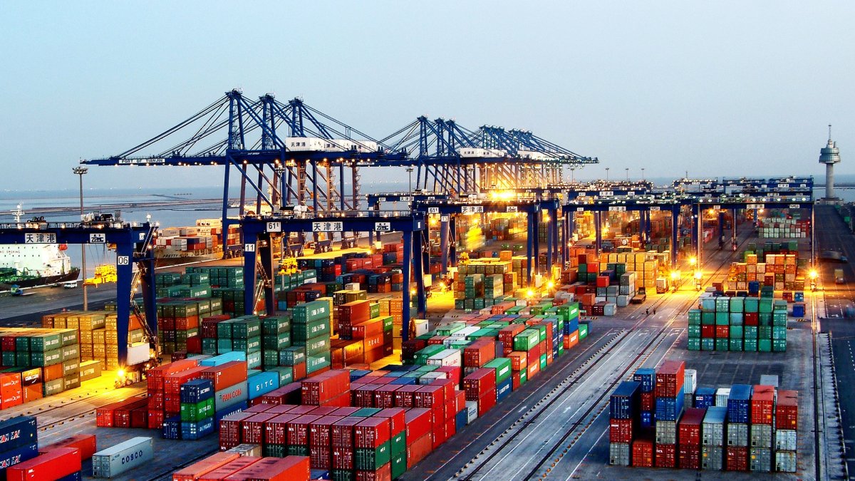 El puerto de Tianjin es una de las entradas importantes al gigante asiático.