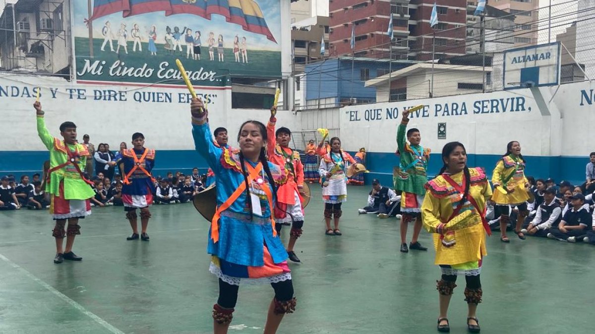 El escenario de las agrupaciones internacionales fue la Academia Naval Altamar.