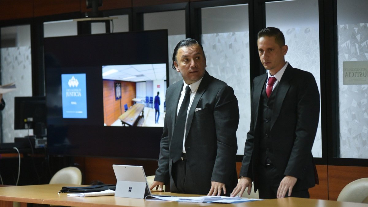 Diligencia. La resolución fue anunciada este martes 1 de agosto pasadas las 14:30 en la Corte Nacional.