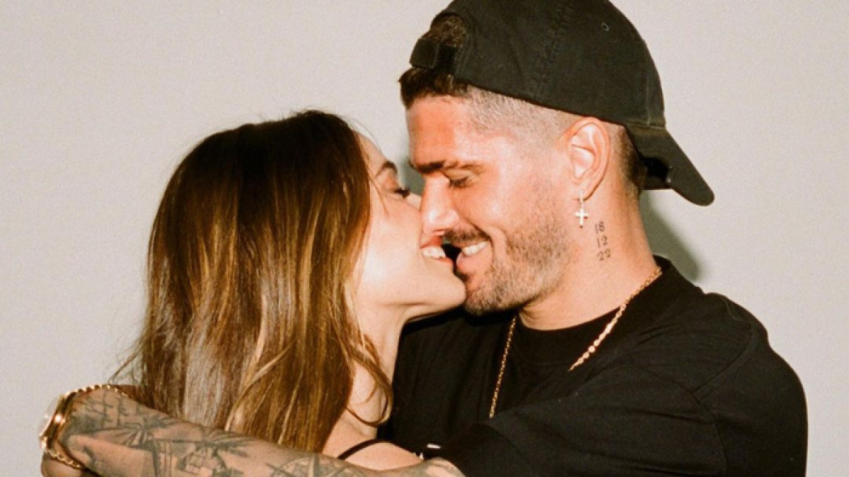 Rodrigo De Paul y Tini anunciaron en redes sociales que terminaron su relación