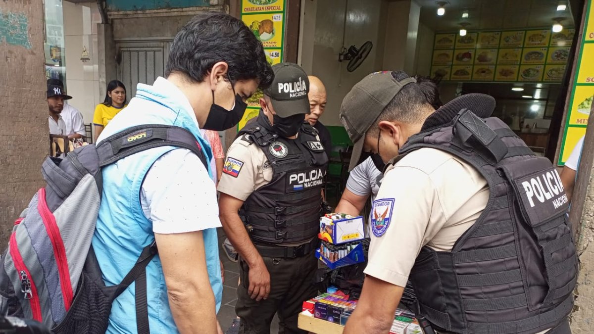 La Arcsa y otras entidades, entre ellas la Policía Nacional, realizan operativos de control.