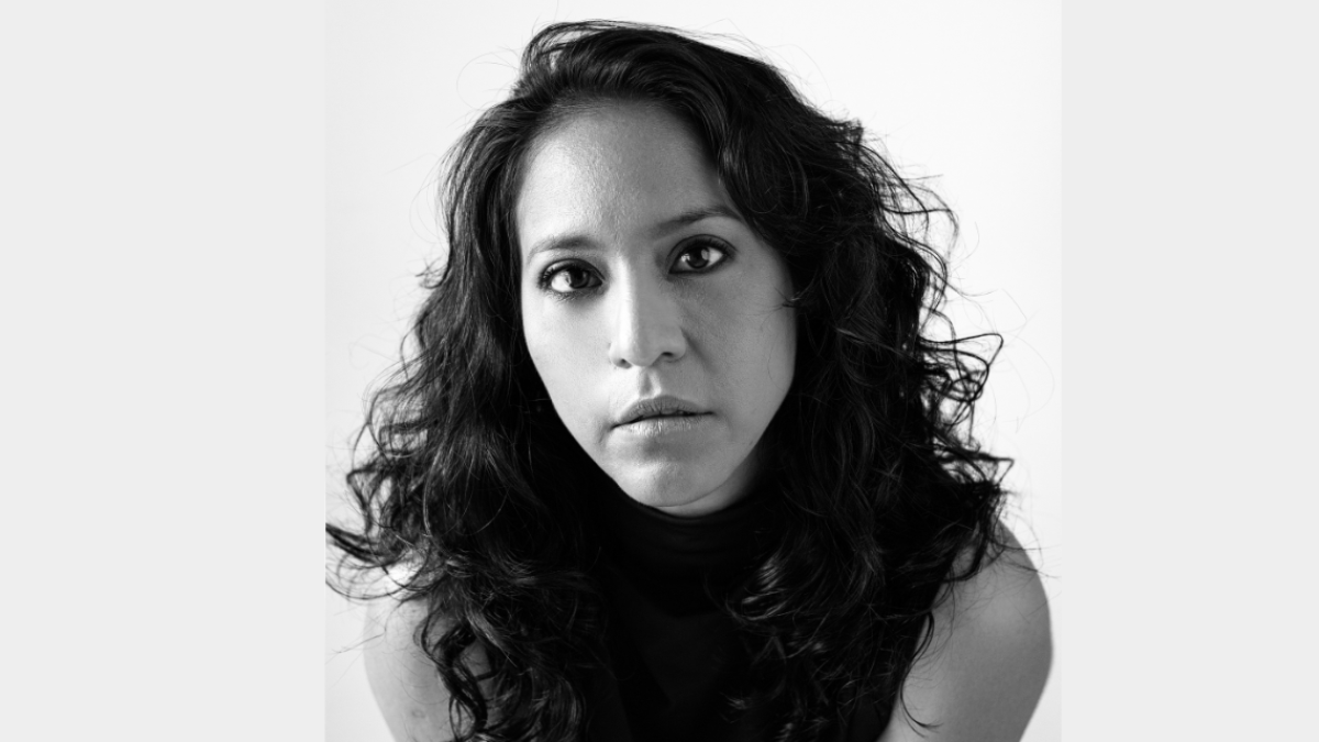 La cantautora Jenny Villafuerte