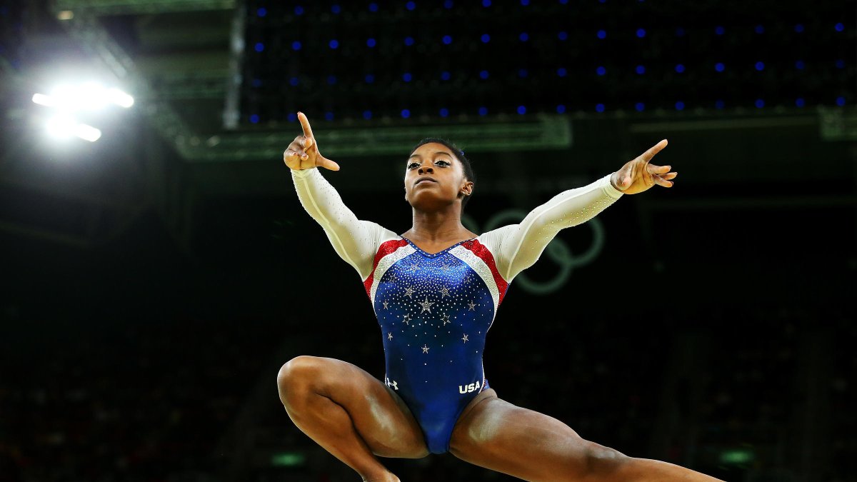 7 medallas olímpicas entre los juegos de Río 2016 y Tokio 2020+1 posee la nacida en Columbus (Ohio), de 26 años.