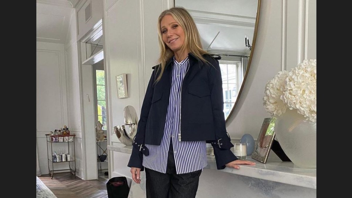 La casa puesta en arriendo está junto a su mansión de cinco millones de dólares.