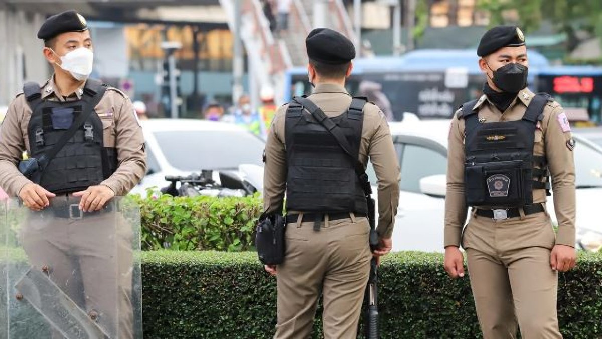 Policías tailandeses investiga el posible asesinato de un cirujano colombiano en la isla de Koh Phangan (sur de Tailandia)