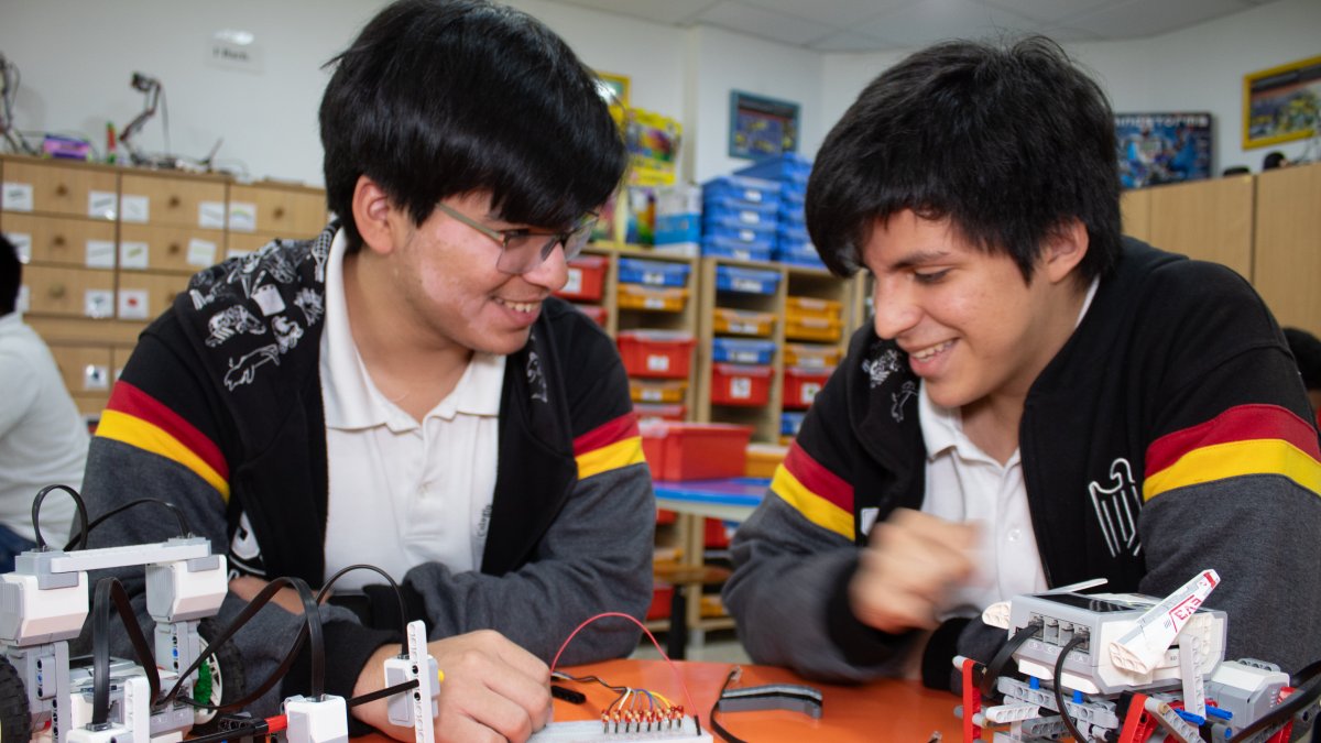 Los estudiantes se alistan para la competencia que se desarrollará en Guayaquil.