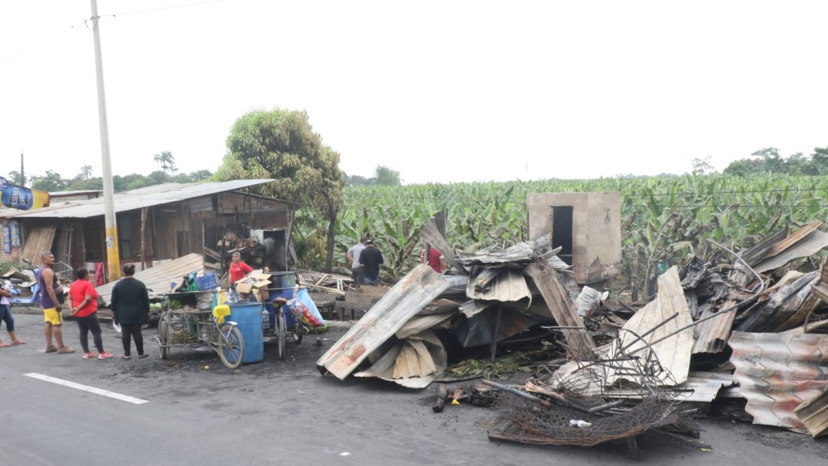 5 familias resultaron afectadas, no pudieron rescatar nada.