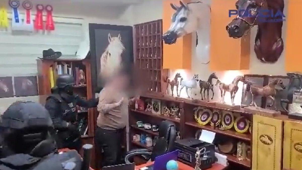 Seis personas fueron detenidas en Quito por este caso.