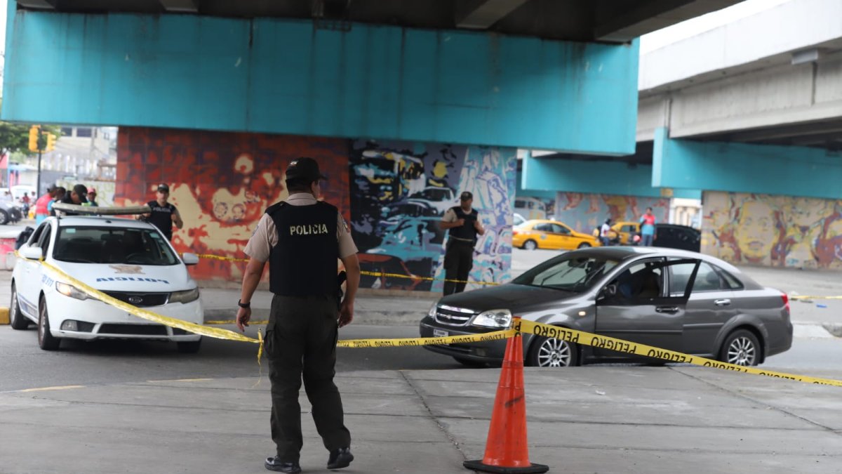 Este es el vehículo en el que se movilizaba la decana.