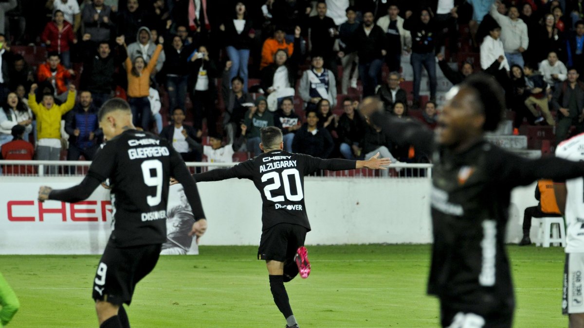 El equipo del estratega Luis Zubeldía llega tras vencer 2-0 a Deportivo Cuenca en el reinicio de LigaPro.