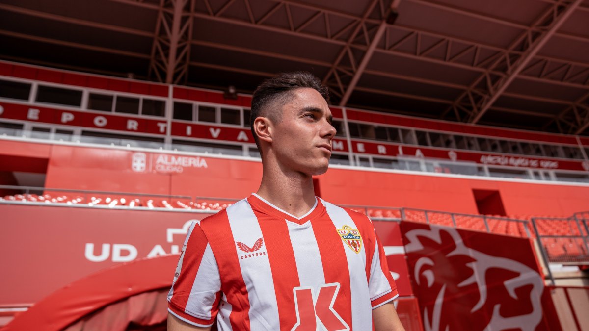 Arribas estuvo once años en las categorías inferiores del club blanco.