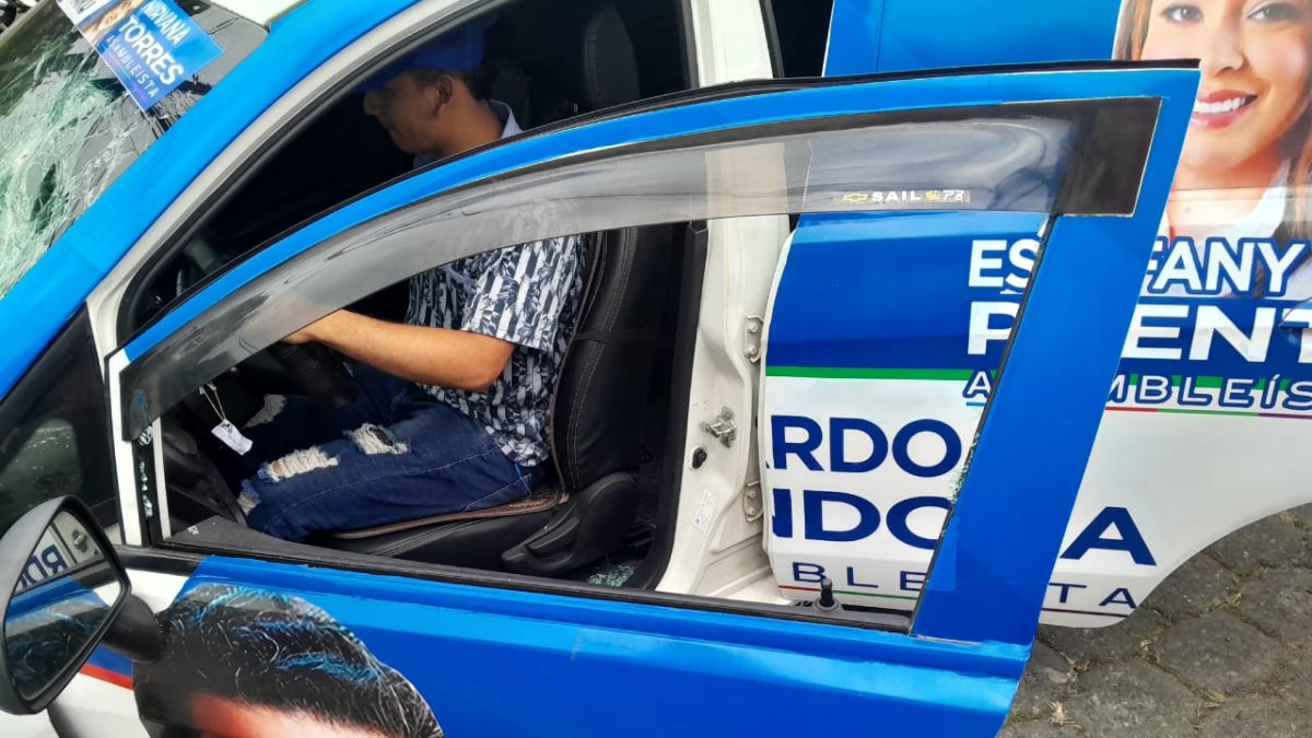 La candidata salió ilesa del ataque violento