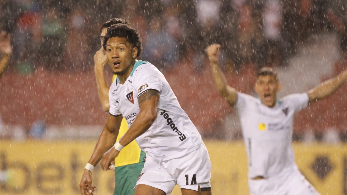 Quintero suma 3 goles y 5 asistencias en la presenta campaña.