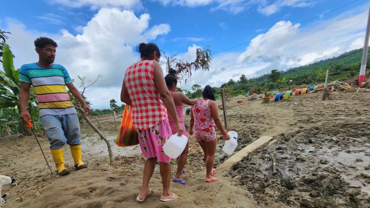 Los perjudicados aseguran que buscan la forma de levantarse solos de su tragedia.
