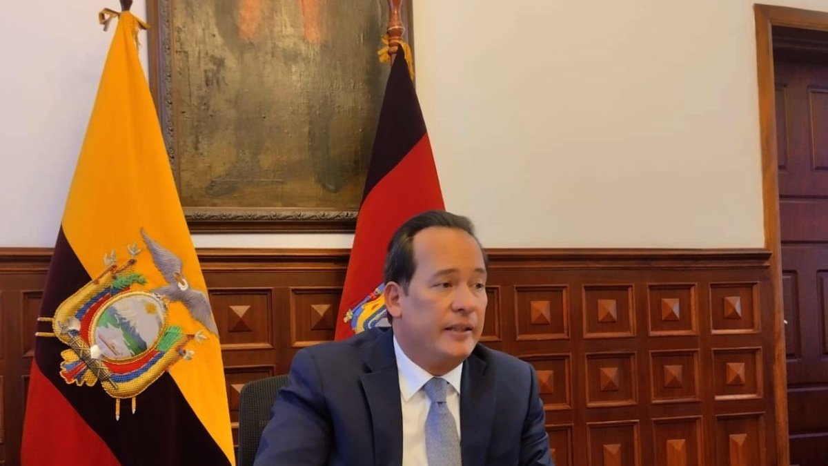 Anuncio. El ministro dijo que al candidato le asesinaron por sus ideas.