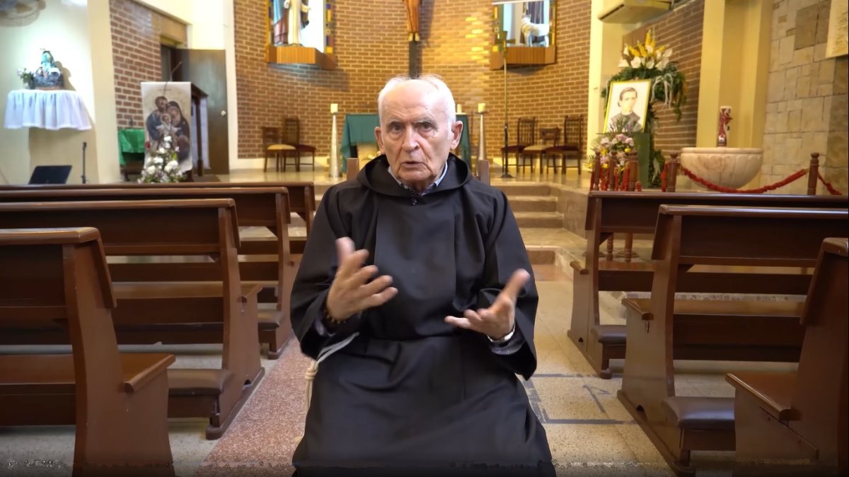 Presencia. El padre Marcelino Armendáriz volvió a Guayaquil en 2020, en su tercera etapa en esta ciudad.