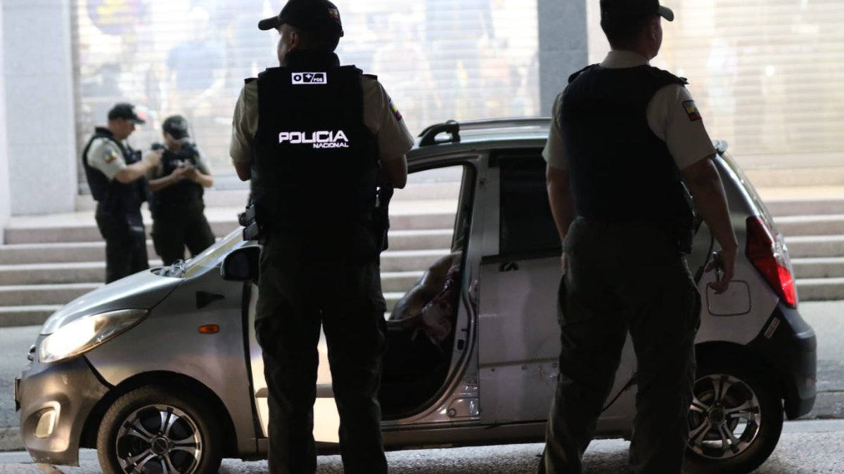 El vehículo en el que fueron abatidas las víctimas