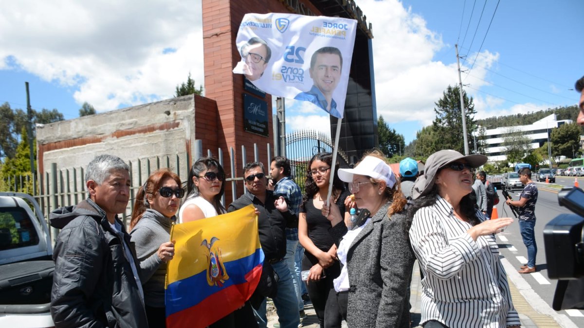 Christian Zurita tendrá el reto de capitalizar los votos de Villavicencio, igual que el resto de candidatos.