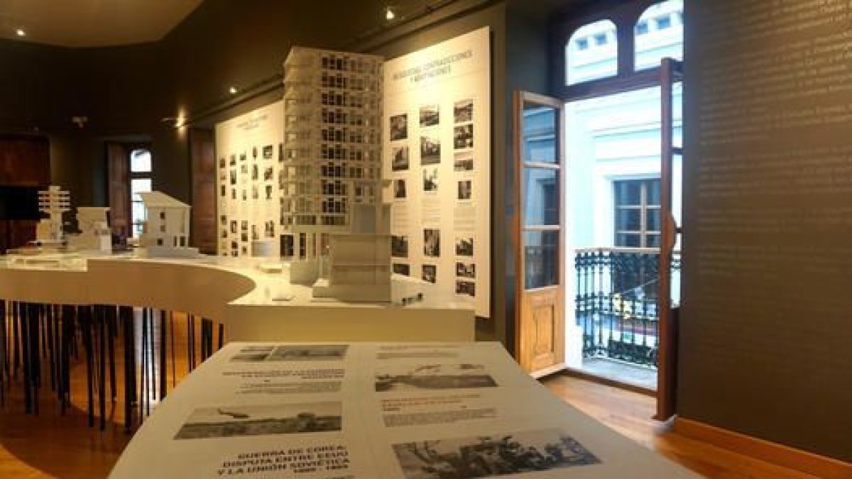 Se renovaron las salas del Museo Archivo de Arquitectura para incluir nuevas exposiciones sobre urbanismo.