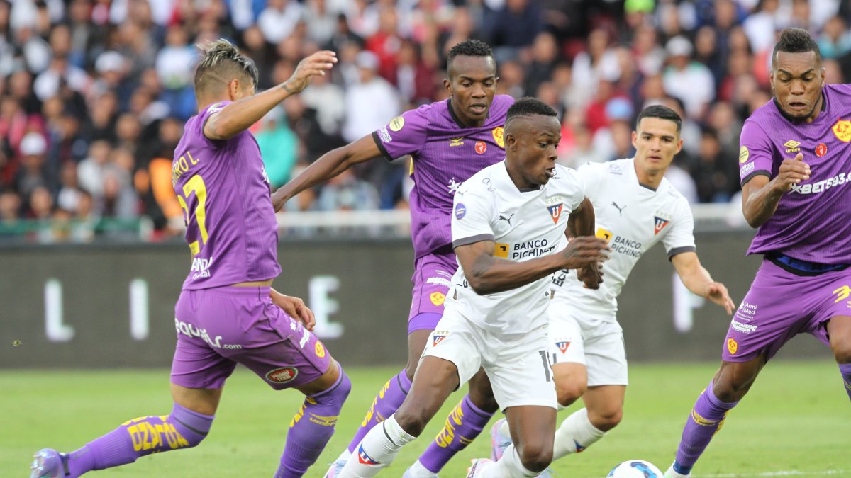 En la primera fase, Liga de Quito y Aucas empataron 1-1 en Casa Blanca.