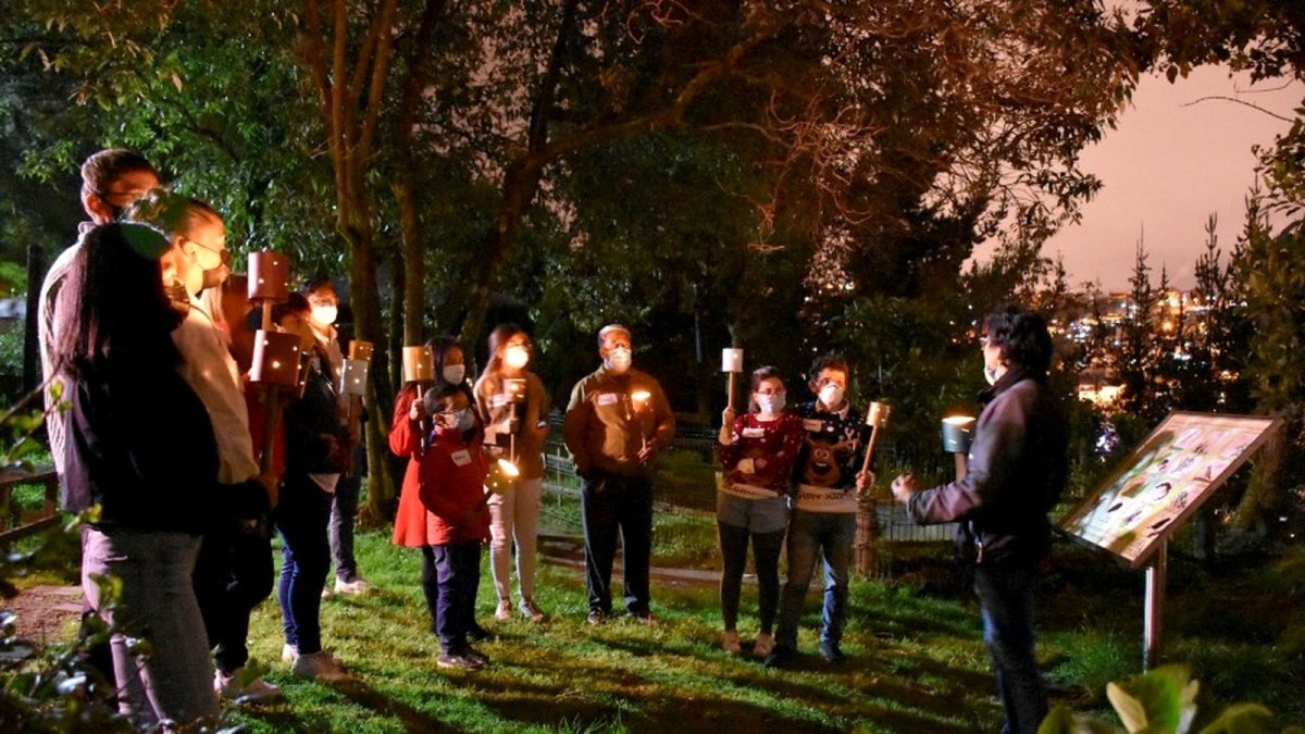 Programa. Los recorridos nocturnos se llevan a cabo una vez al mes.
