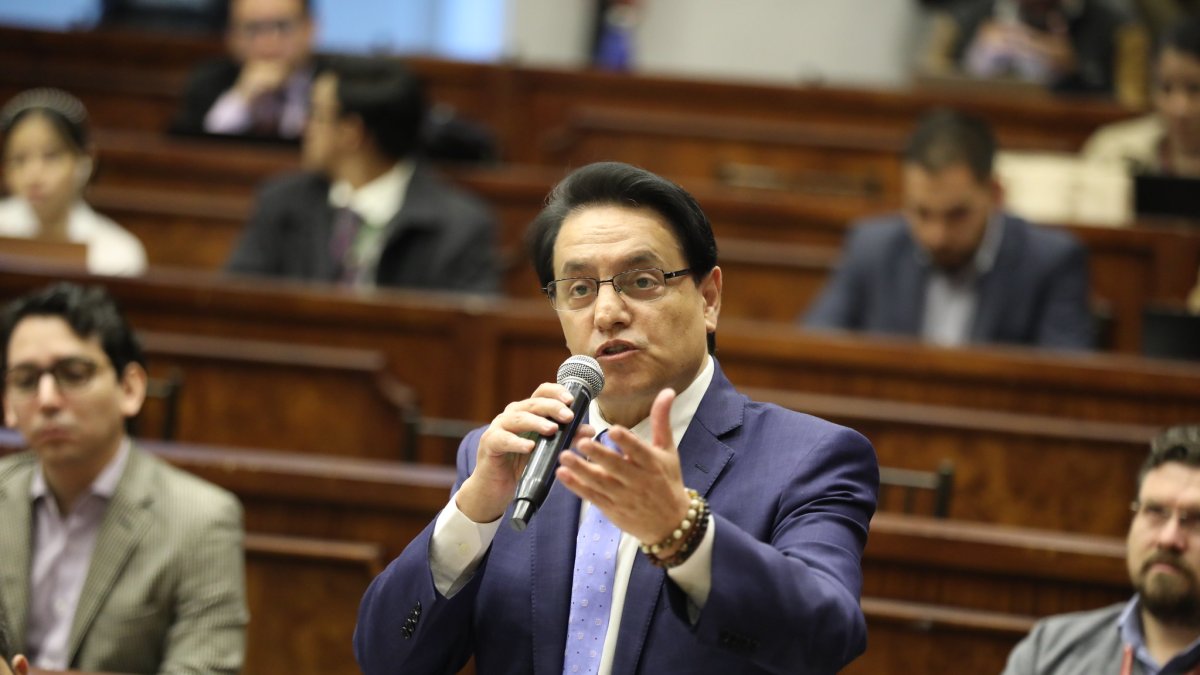 Fernando Villavicencio presidió la Comisión de Fiscalización de la Asamblea Nacional.