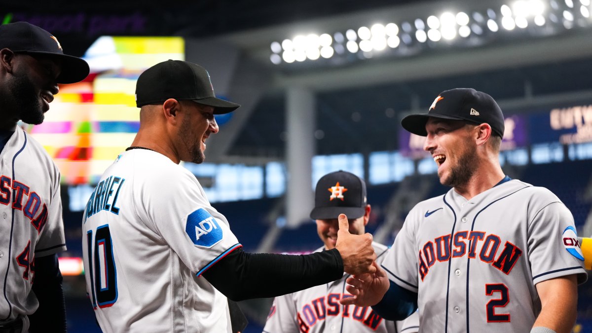 El toletero venezolano Luis Arráez sumó su quinto jonrón de la temporada.