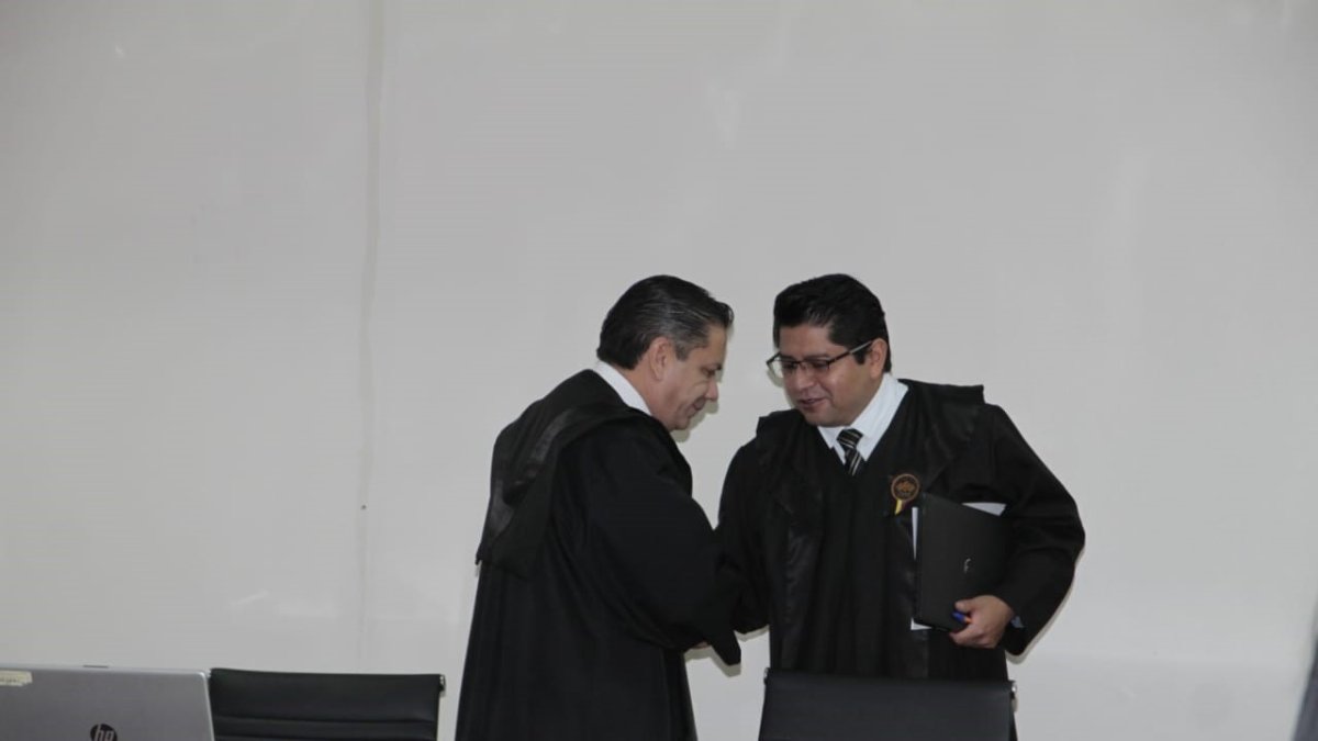 Diligencia. Miembros del Tribunal de la Corte Nacional de Justicia que acogió el pedido de Peter Calo.