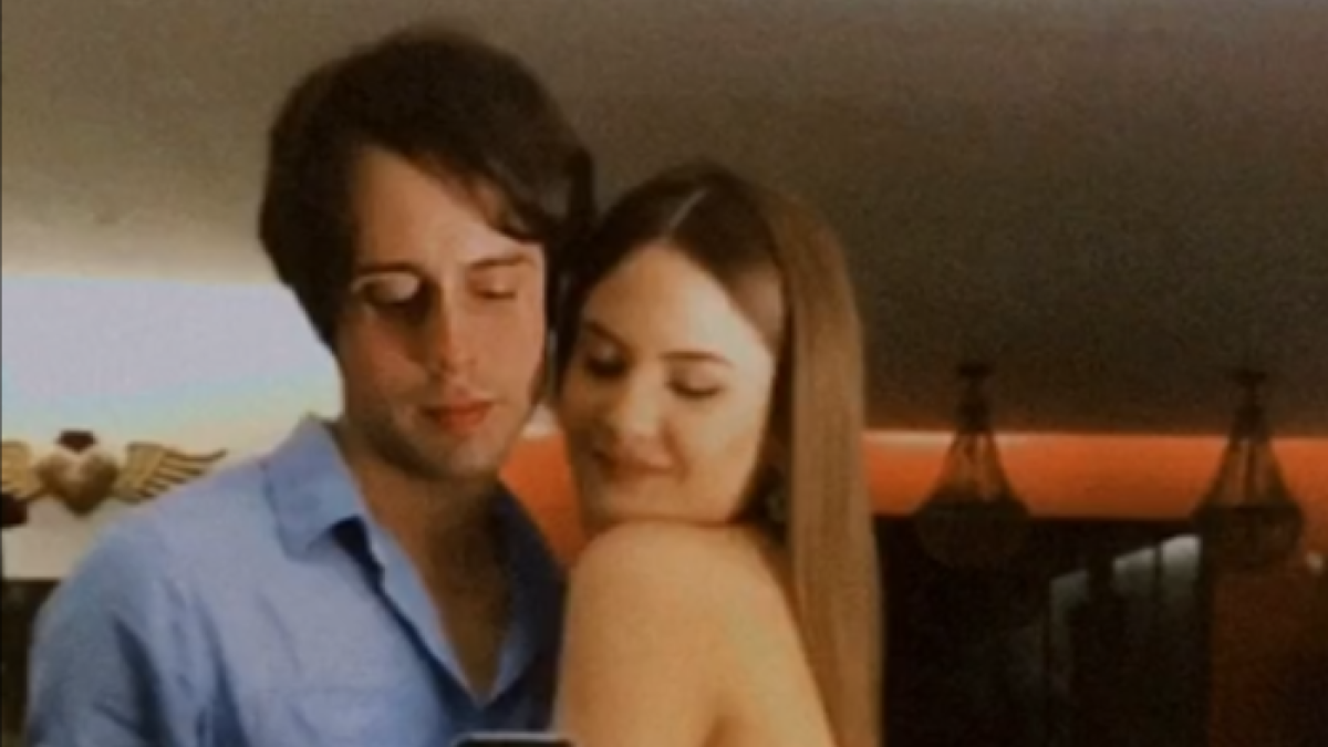 Mar Rendón con su actual pareja.