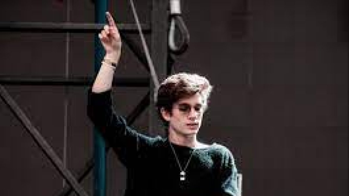 Leon Leiden es un ejemplo de cómo las redes sociales convierten a un incipiente artista en una celebridad.