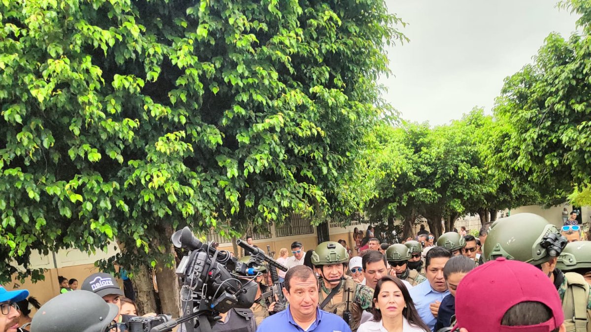 La candidata votó en Chone