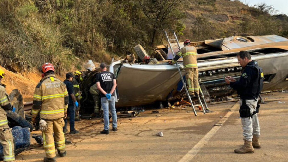 10 personas adicionales fueron rescatadas con vida.