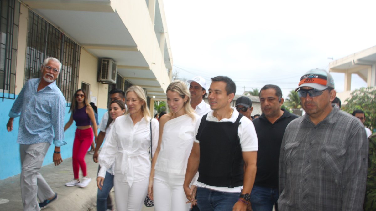 El presidenciable de la alianza ADN, Daniel Noboa, estará en segunda vuelta con Luisa González.