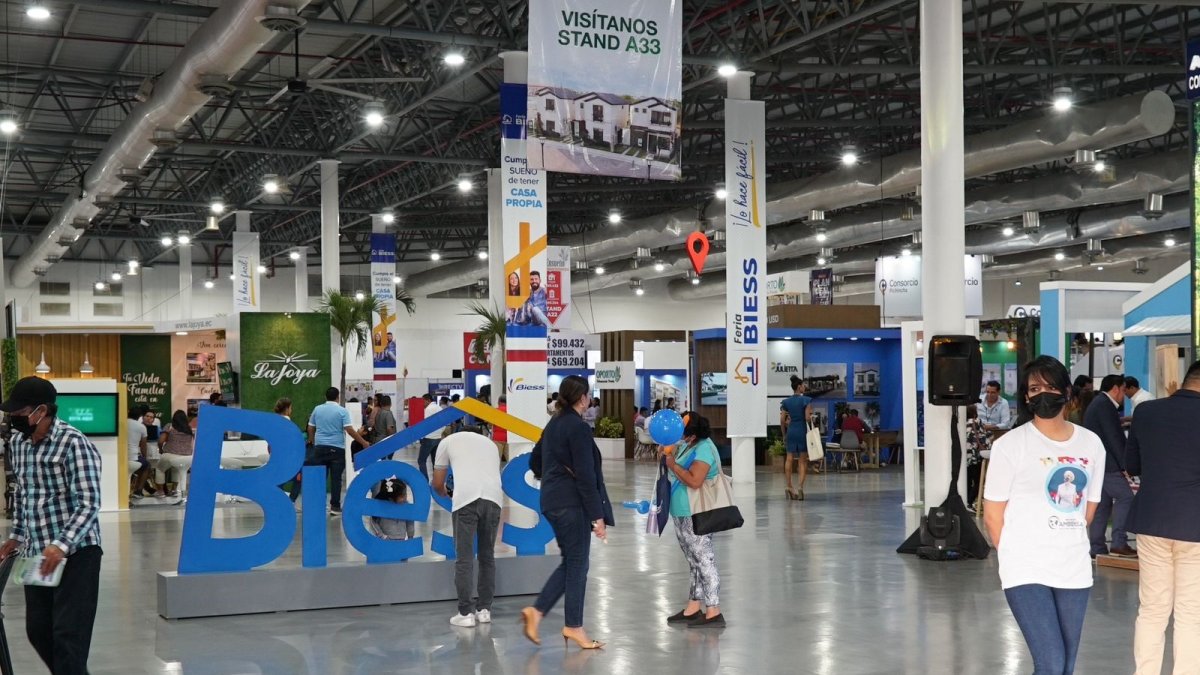 Una treintena de empresas inmobiliarias participarán en la oferta de casas.