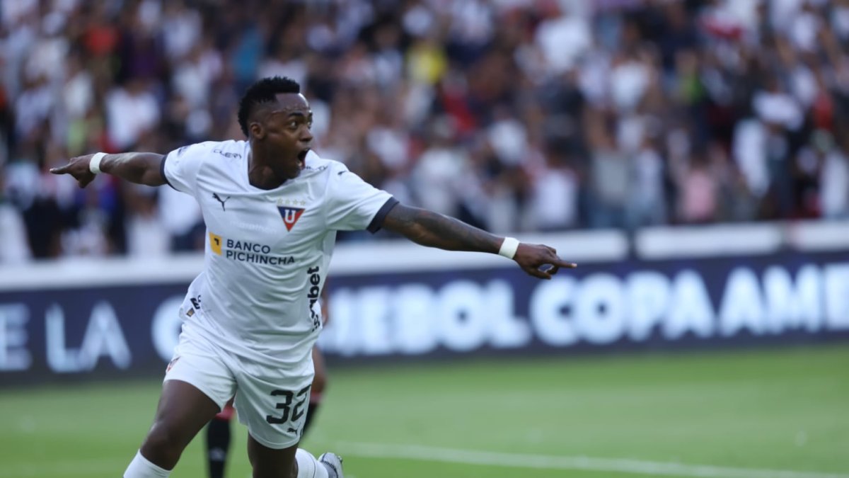 Renato Ibarra en el partido de este jueves.