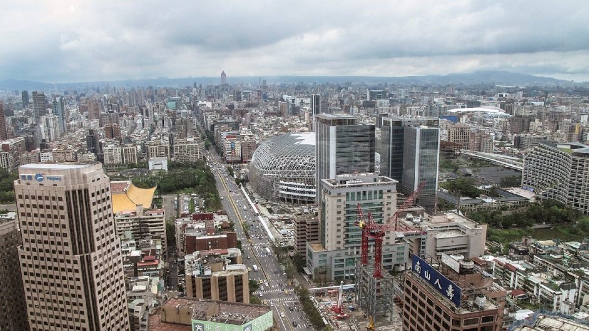 Apertura. La nación no recibió extranjeros debida a la pandemia.