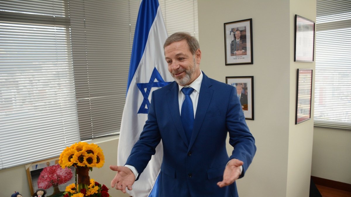 Diplomático. Zeev Harel concluye la misión diplomática en Ecuador como embajador de Israel.