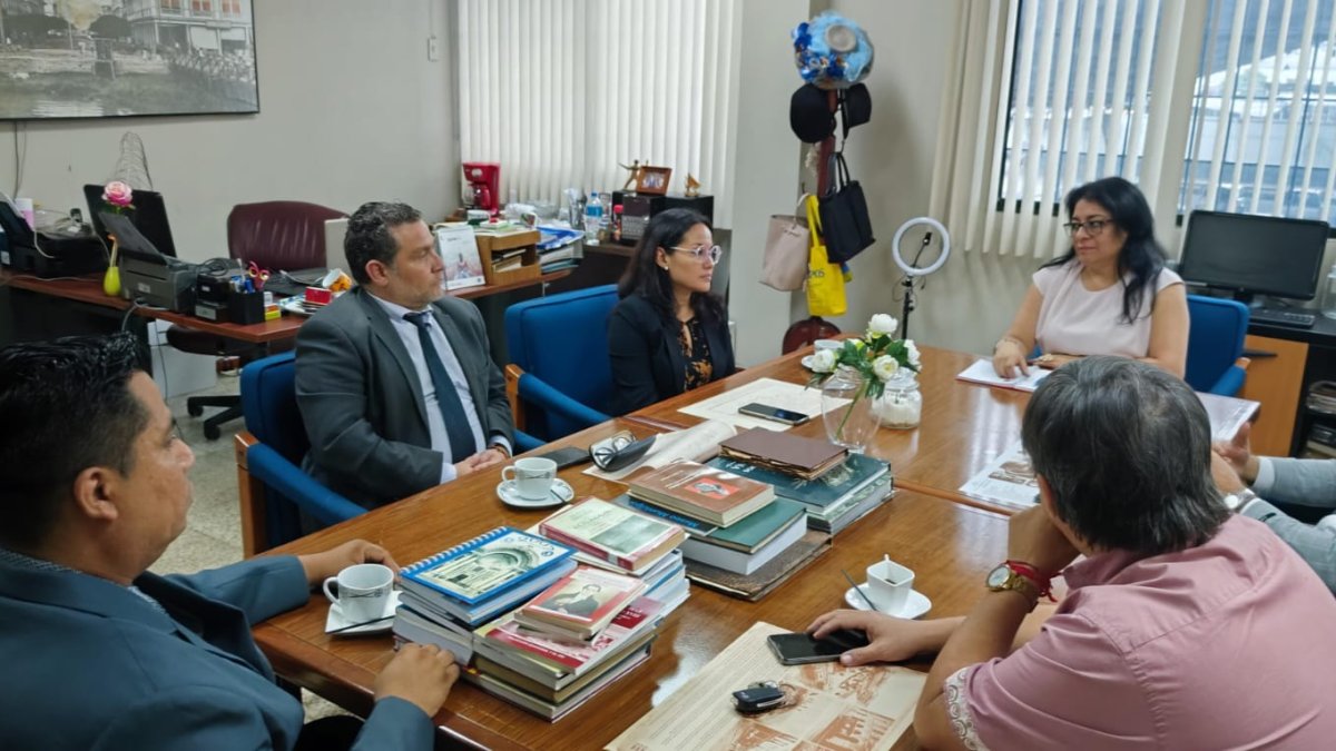Académicos e historiadores van al rescate del patrimonio de la ciudad.