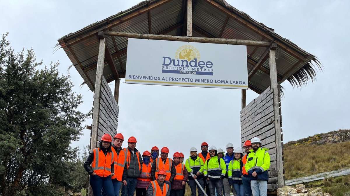 La empresa minera busca desarrollar el proyecto minero en Azuay.