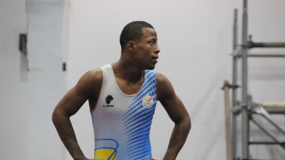 Jeremy Peralta, campeón panamericano de lucha, destaca en Guayas.