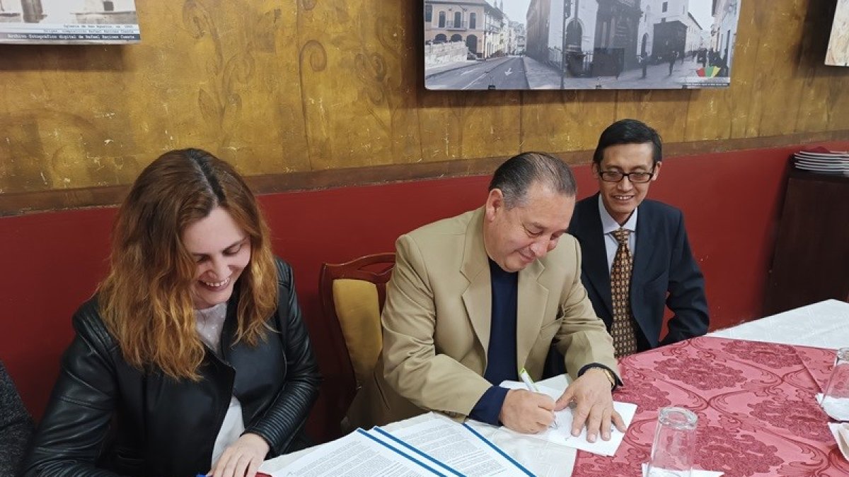 Convenio. El viernes se firmó un documento entre la Fundación Museos de la Ciudad y el Buró del Centro Histórico de Quito.