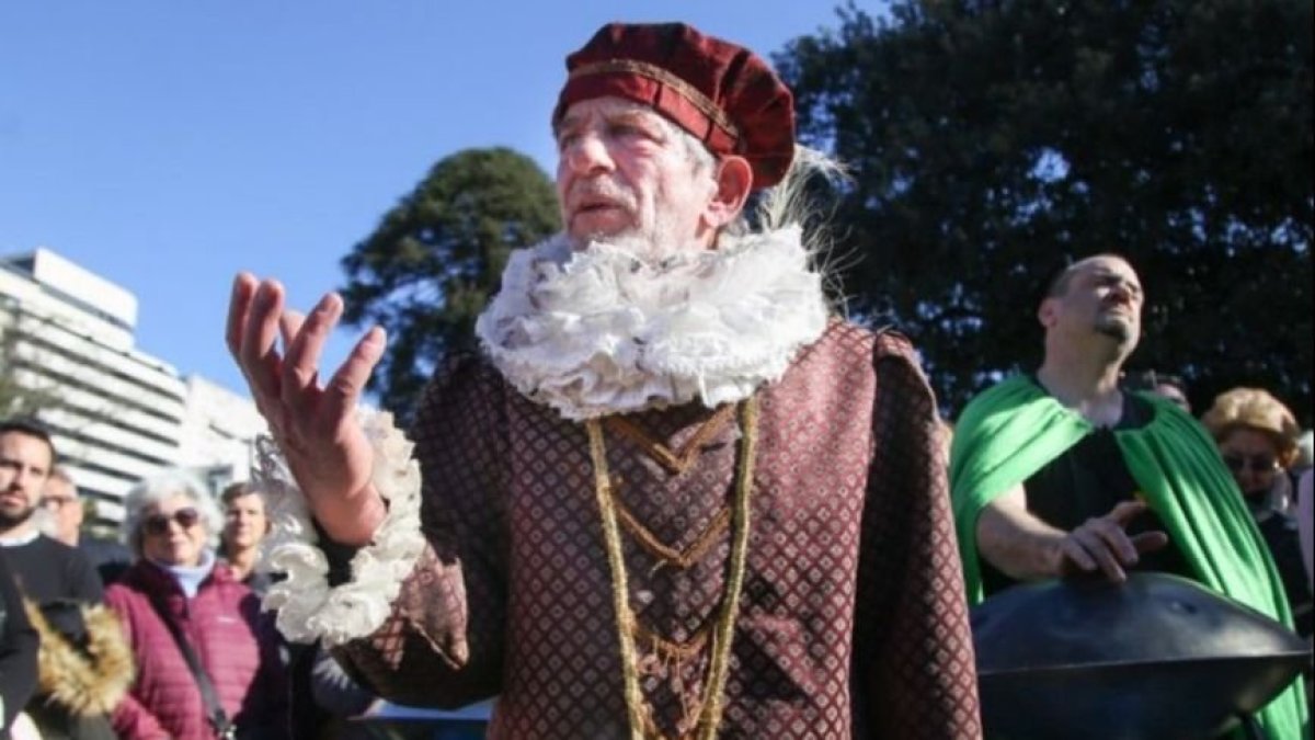 El actor de 76 años afirma que la crisis que hoy vive Argentina, es peor que la se vivió en el año 2001.