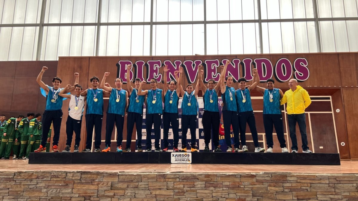 Selección de Guayas campeona de voleibol masculino modalidad sala.